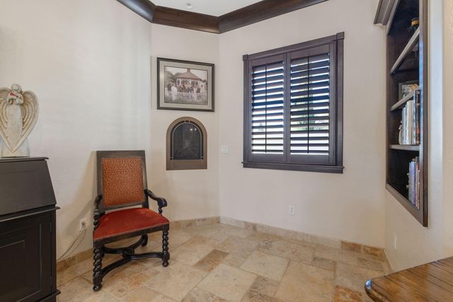 1611 N Pienza Street, Visalia, CA 93291