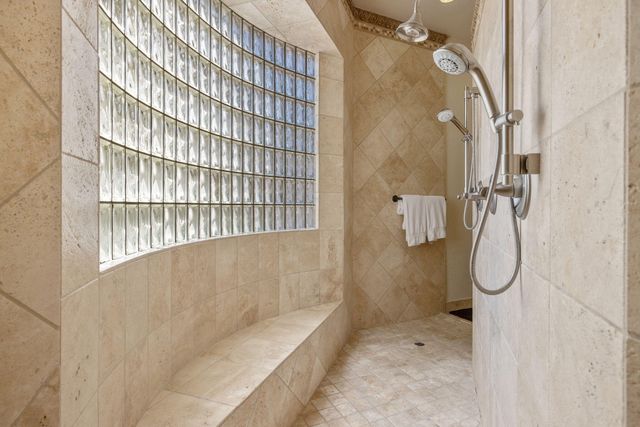 1611 N Pienza Street, Visalia, CA 93291