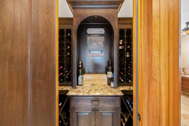 1611 N Pienza Street, Visalia, CA 93291