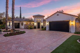 1611 N Pienza Street, Visalia, CA 93291