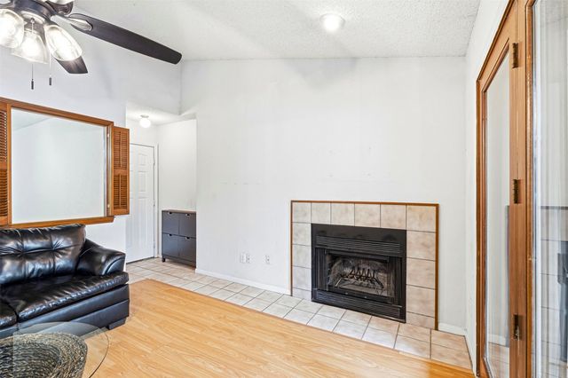 2014 Willoughby Lane 4624, Arlington, TX 76011