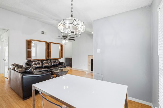 2014 Willoughby Lane 4624, Arlington, TX 76011