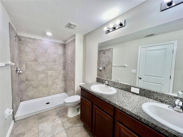 7639 GINGER LILY COURT, Tampa, FL 33619