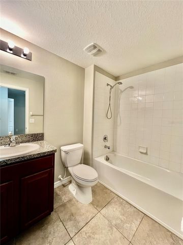 7639 GINGER LILY COURT, Tampa, FL 33619