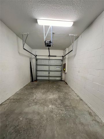 7639 GINGER LILY COURT, Tampa, FL 33619