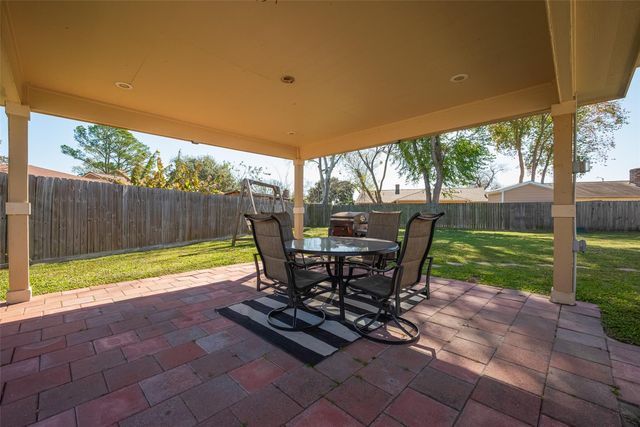 13703 Templar Lane, Sugar Land, TX 77498