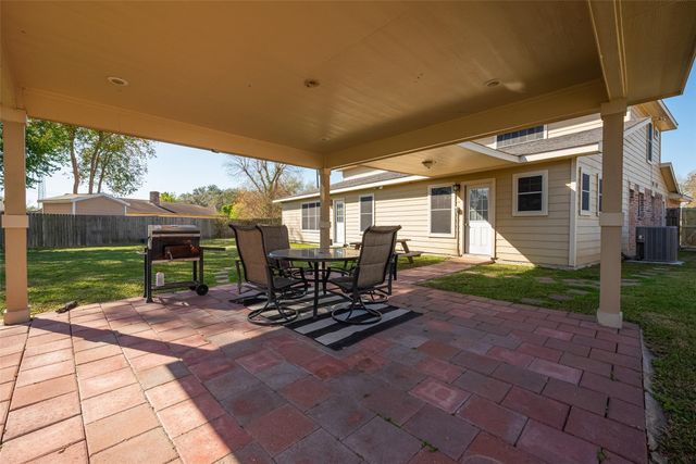 13703 Templar Lane, Sugar Land, TX 77498