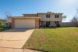 13703 Templar Lane, Sugar Land, TX 77498
