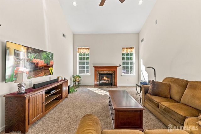 5 Ascot Court, South Brunswick, NJ 08824