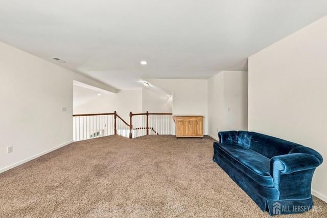 5 Ascot Court, South Brunswick, NJ 08824