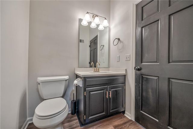 11608 W 117 Terrace, Overland Park, KS 66210