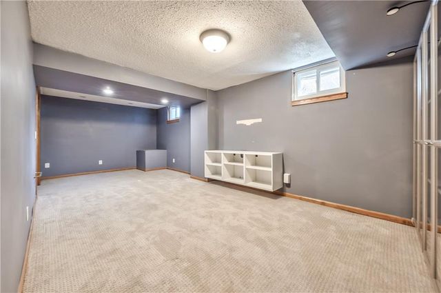 11608 W 117 Terrace, Overland Park, KS 66210