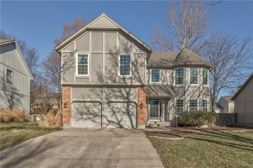 11608 W 117 Terrace, Overland Park, KS 66210
