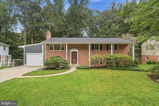 7113 HADLOW CT, Springfield, VA 22152