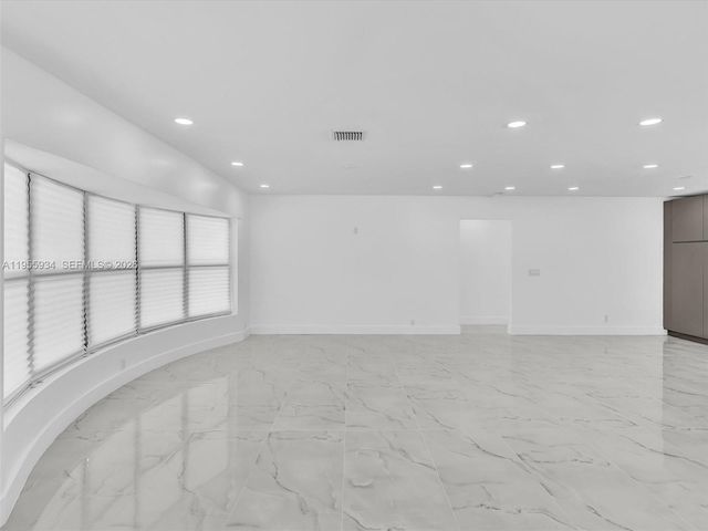 1516 N 47th Ave, Hollywood, FL 33021