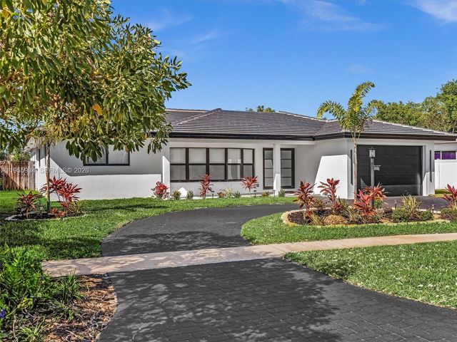 1516 N 47th Ave, Hollywood, FL 33021