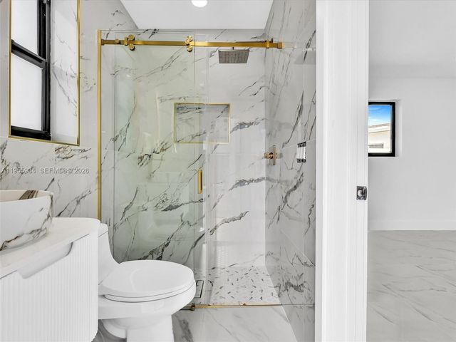 1516 N 47th Ave, Hollywood, FL 33021