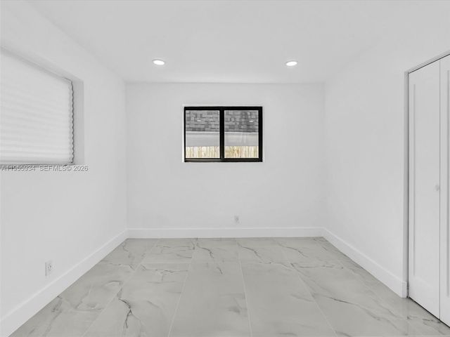 1516 N 47th Ave, Hollywood, FL 33021