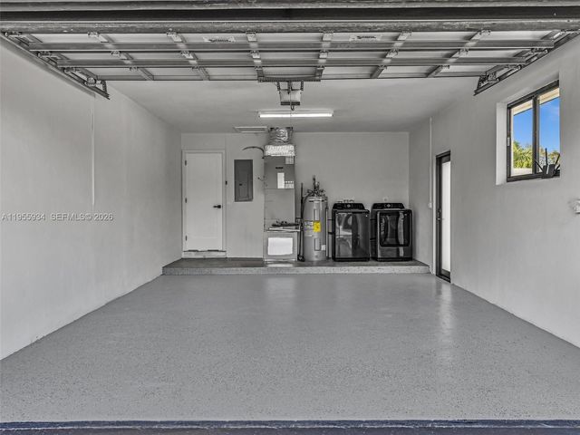 1516 N 47th Ave, Hollywood, FL 33021