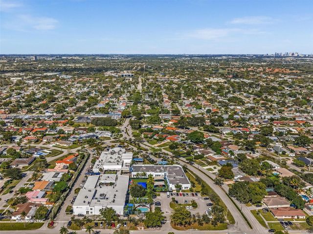 1516 N 47th Ave, Hollywood, FL 33021