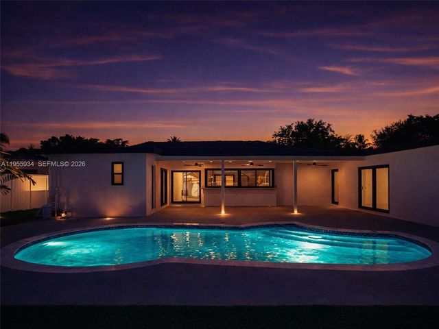 1516 N 47th Ave, Hollywood, FL 33021