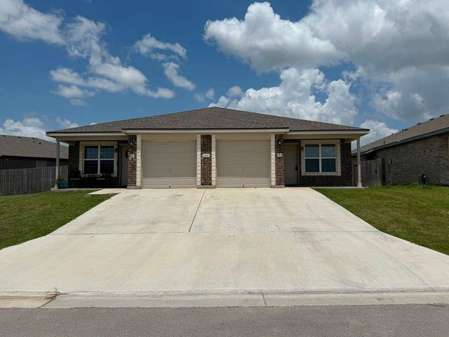 205 Dolphin DR B, Temple, TX 76501