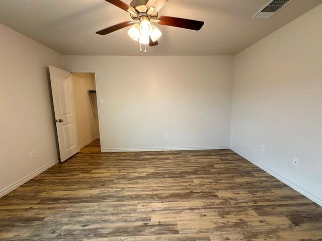 205 Dolphin DR B, Temple, TX 76501