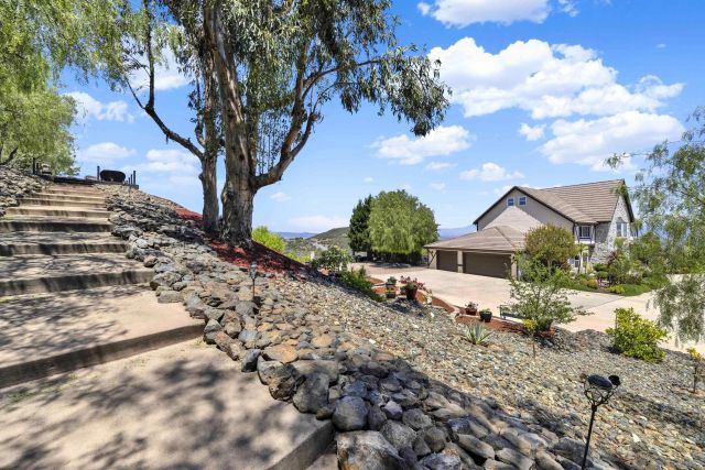 26780 Camino Seco, Temecula, CA 92590