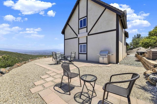 26780 Camino Seco, Temecula, CA 92590