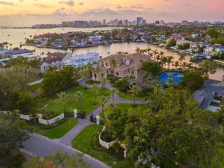 1423 & 1435 HILLVIEW DRIVE, Sarasota, FL 34239