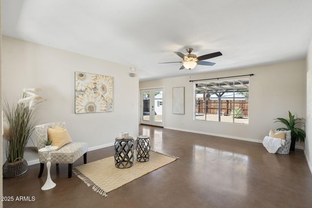 7240 E GARFIELD Street, Scottsdale, AZ 85257