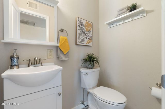 7240 E GARFIELD Street, Scottsdale, AZ 85257