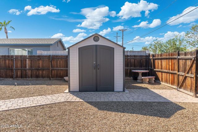 7240 E GARFIELD Street, Scottsdale, AZ 85257