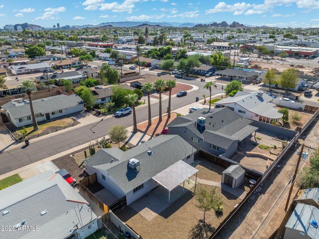 7240 E GARFIELD Street, Scottsdale, AZ 85257