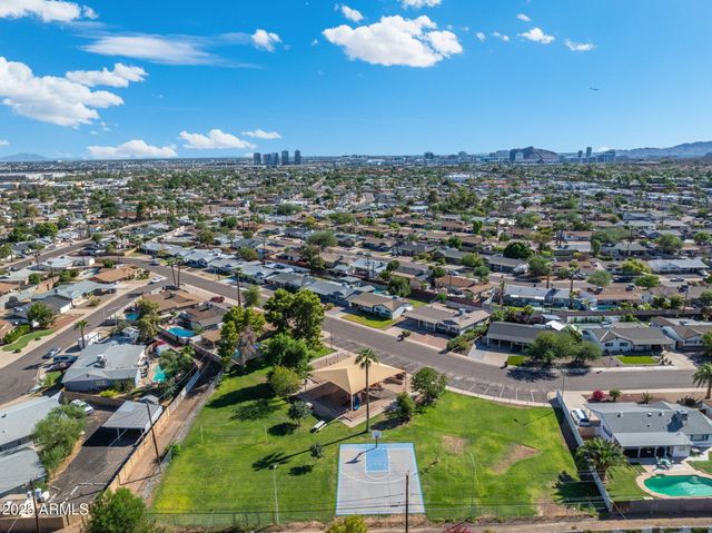 7240 E GARFIELD Street, Scottsdale, AZ 85257