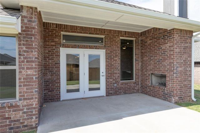 13024 NE 9th Street, Choctaw, OK 73020