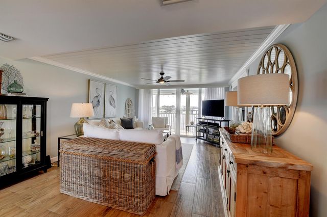 1 Harbourside Drive 3702, Delray Beach, FL 33483
