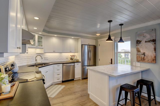 1 Harbourside Drive 3702, Delray Beach, FL 33483