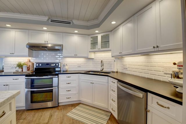 1 Harbourside Drive 3702, Delray Beach, FL 33483