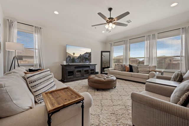 18413 Cercina TRL, Pflugerville, TX 78660