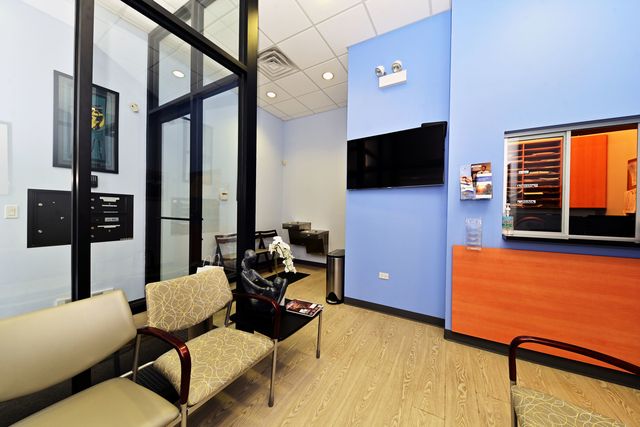 2734 N Lincoln Avenue 1, Chicago, IL 60614