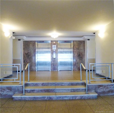 71 Strawberry Hill Avenue APT 502, Stamford, CT 06902