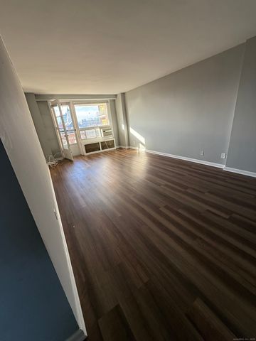 71 Strawberry Hill Avenue APT 502, Stamford, CT 06902