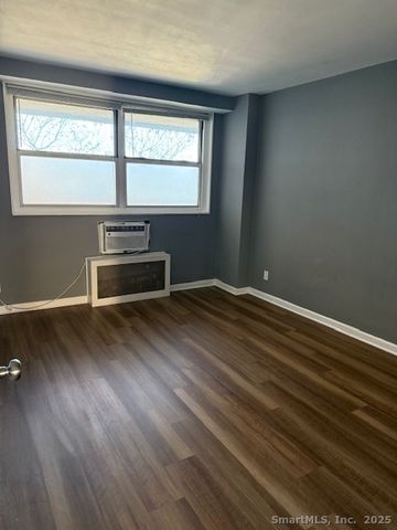 71 Strawberry Hill Avenue APT 502, Stamford, CT 06902