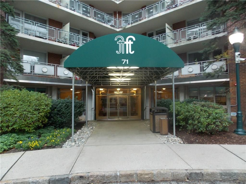 71 Strawberry Hill Avenue APT 502, Stamford, CT 06902