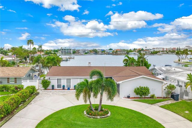 450 64TH AVENUE, St Pete Beach, FL 33706