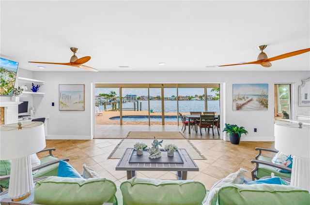 450 64TH AVENUE, St Pete Beach, FL 33706