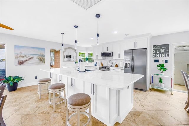 450 64TH AVENUE, St Pete Beach, FL 33706