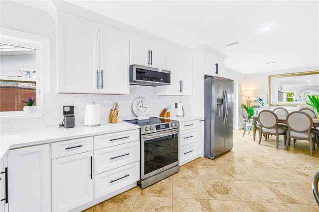 450 64TH AVENUE, St Pete Beach, FL 33706