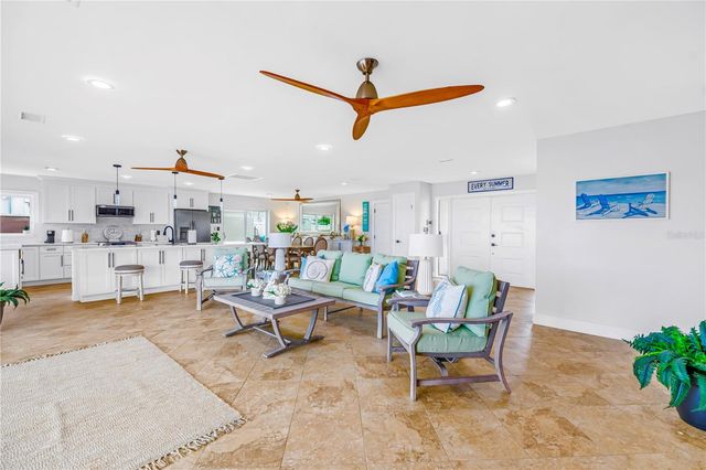 450 64TH AVENUE, St Pete Beach, FL 33706